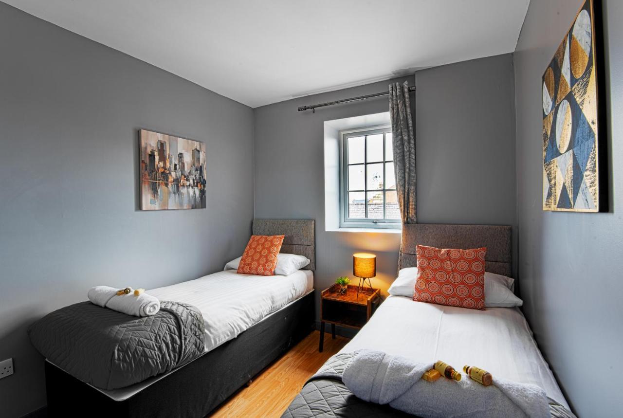 Appartamento The Glyndwr - Berwyn House Wrexham Esterno foto